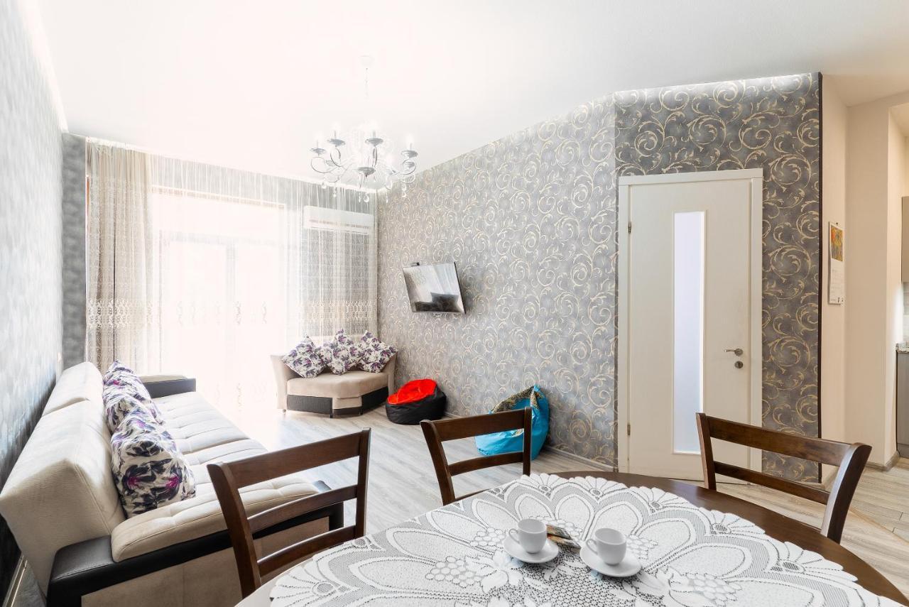 Nice Batumi Apartment Экстерьер фото