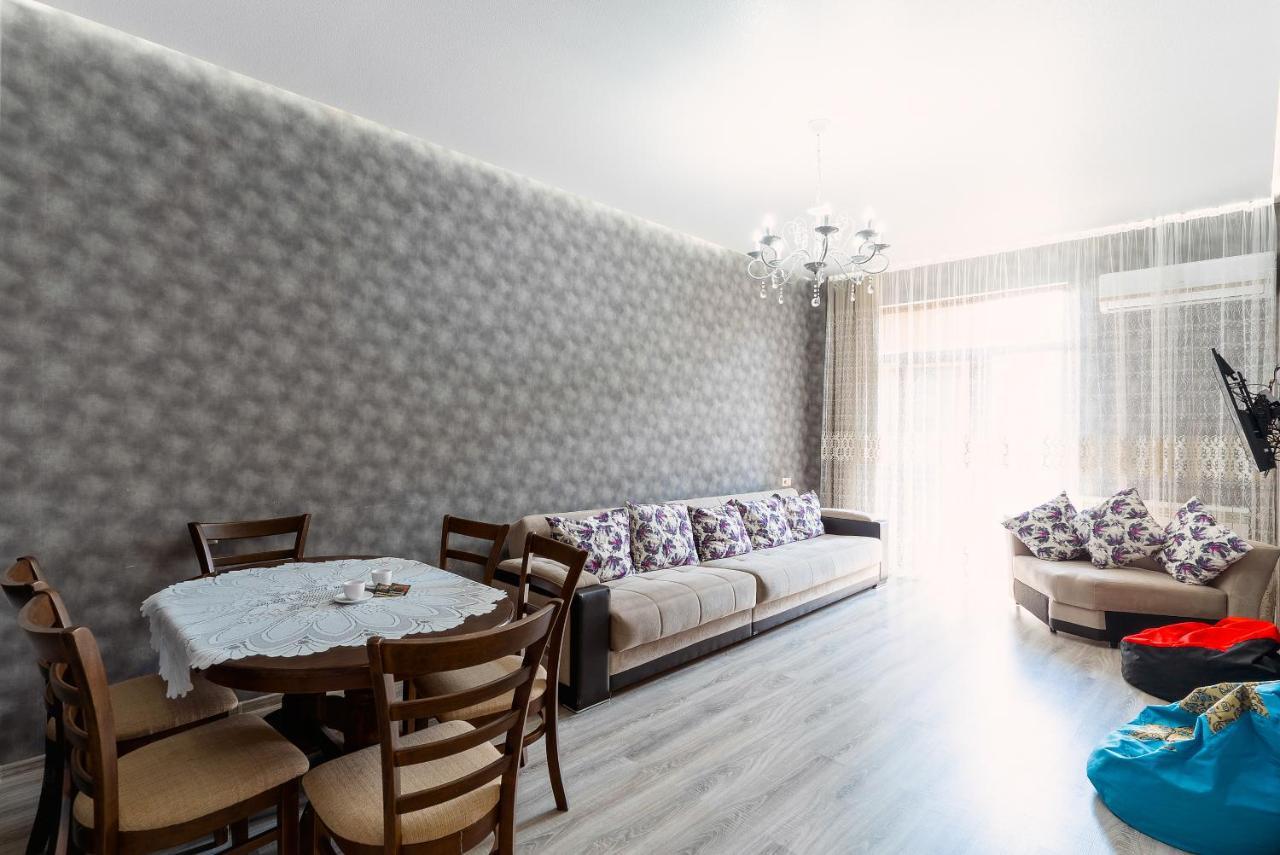 Nice Batumi Apartment Экстерьер фото